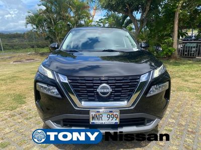2022 Nissan Rogue — side profile view