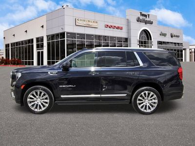 2023 GMC Yukon — detail view