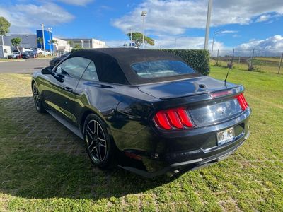 2018 Ford Mustang — detail view