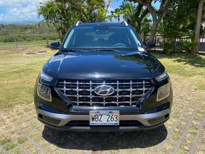 2020 Hyundai Venue — side profile view
