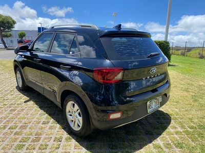 2020 Hyundai Venue — detail view