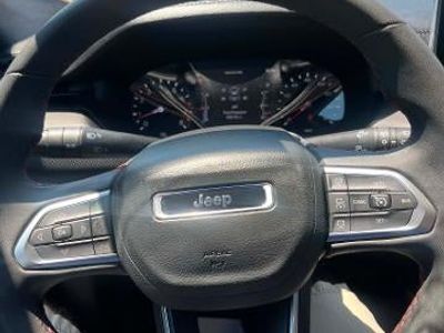 2025 Jeep Compass — detail view