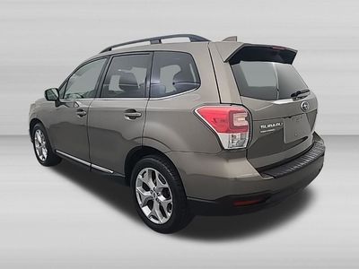 2018 Subaru Forester — detail view