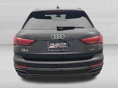 2025 Audi Q3 — detail view