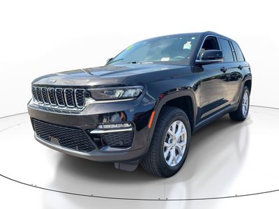 2024 Jeep Grand Cherokee — rear three-quarter view