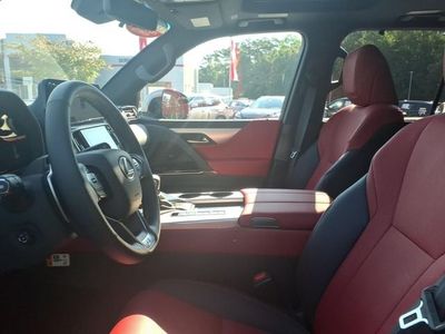 2026 Lexus LX — detail view