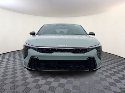 2025 Kia K4 — side profile view
