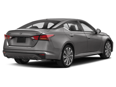 2024 Nissan Altima — side profile view