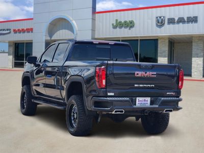 2023 GMC Sierra 1500 — interior view