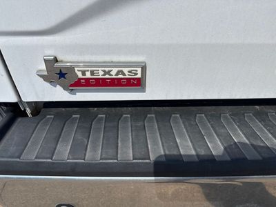 2016 Ford F-150 — detail view