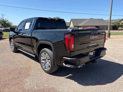 2025 GMC Sierra 1500 — interior view