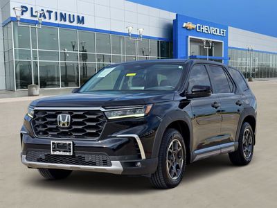 2023 Honda Pilot — side profile view