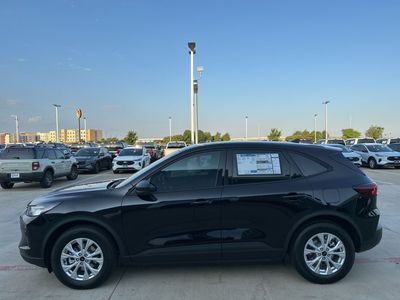 2025 Ford Escape — detail view