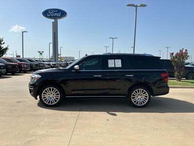 2023 Ford Expedition — side profile view