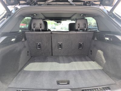 2022 Cadillac XT4 — detail view