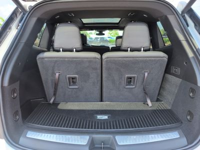 2024 Cadillac XT6 — detail view