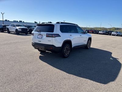2026 Jeep Cherokee — detail view