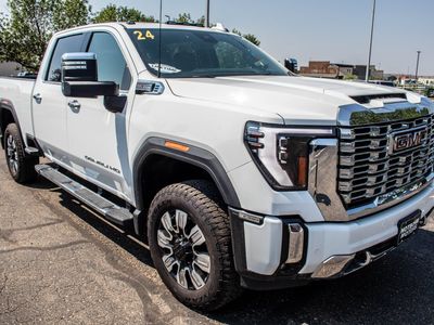 2024 GMC Sierra 3500 HD — detail view