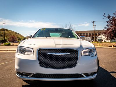 2017 Chrysler 300 — interior view