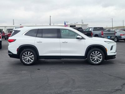 2025 Buick Enclave — detail view