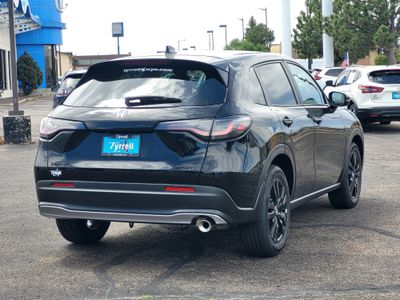 2027 Honda HR-V — detail view