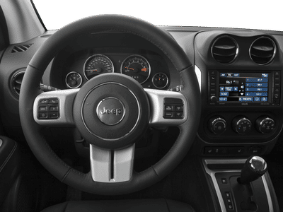 2016 Jeep Compass — detail view