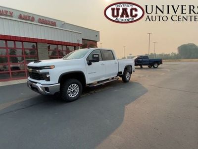 2025 Chevrolet Silverado 2500HD — interior view