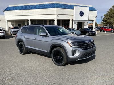 2026 Volkswagen Atlas — side profile view