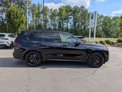 2027 BMW X7 — side profile view