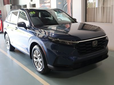 2025 Honda CR-V — rear three-quarter view