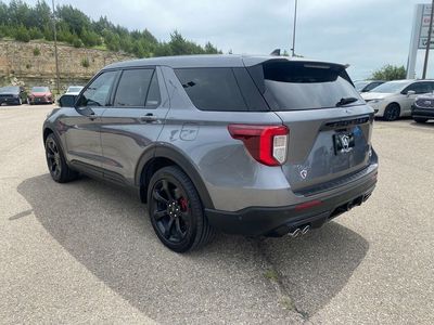 2021 Ford Explorer — interior view