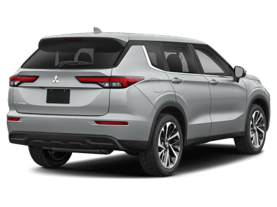 2022 Mitsubishi Outlander — rear three-quarter view
