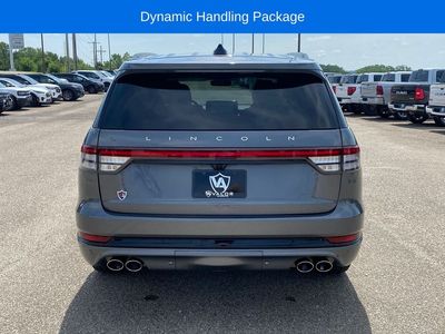 2025 Lincoln Aviator — detail view