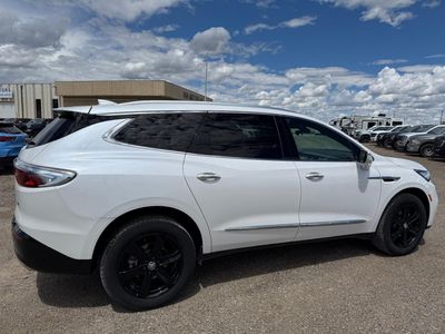 2024 Buick Enclave — detail view