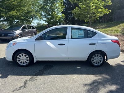 2014 Nissan Versa — interior view