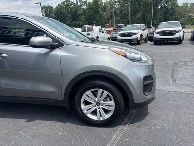 2019 Kia Sportage — detail view