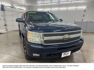 2009 Chevrolet Silverado 1500 — rear three-quarter view