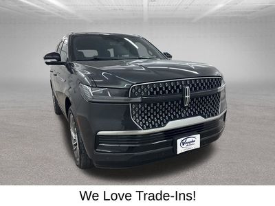 2025 Lincoln Navigator — rear three-quarter view