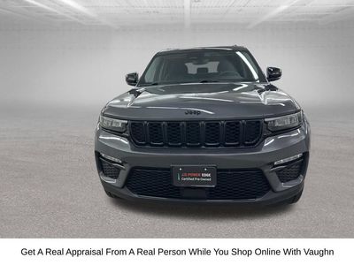 2023 Jeep Grand Cherokee — detail view