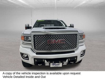 2017 GMC Sierra 2500 HD — detail view