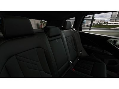 2026 BMW X3 — photo 12 view