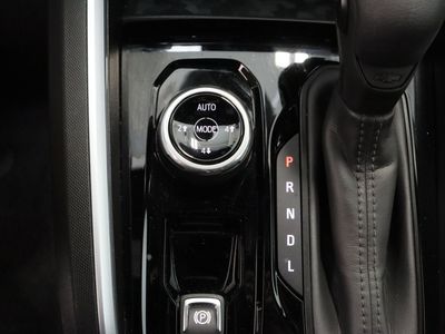 2024 Chevrolet Colorado 4WD - Photo 21