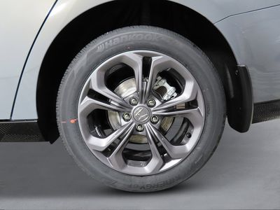 2026 Honda Accord Hybrid - Photo 10