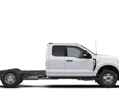 2026 Ford Chassis Cab — photo 11 view