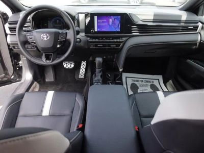 2025 Toyota Camry - Photo 4