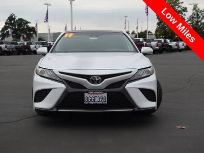 2019 Toyota Camry - Photo 3