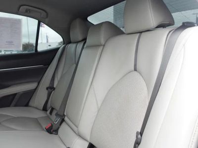 2022 Toyota Camry Hybrid - Photo 24