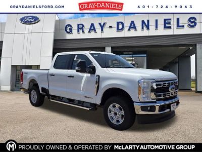 2026 Ford Super Duty F-250 XLT — front three-quarter view
