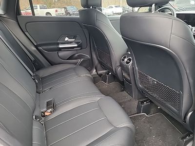 2025 Mercedes-Benz GLA - Photo 11