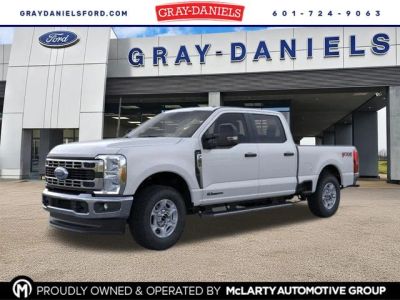 2026 Ford Super Duty F-250 XLT — front three-quarter view